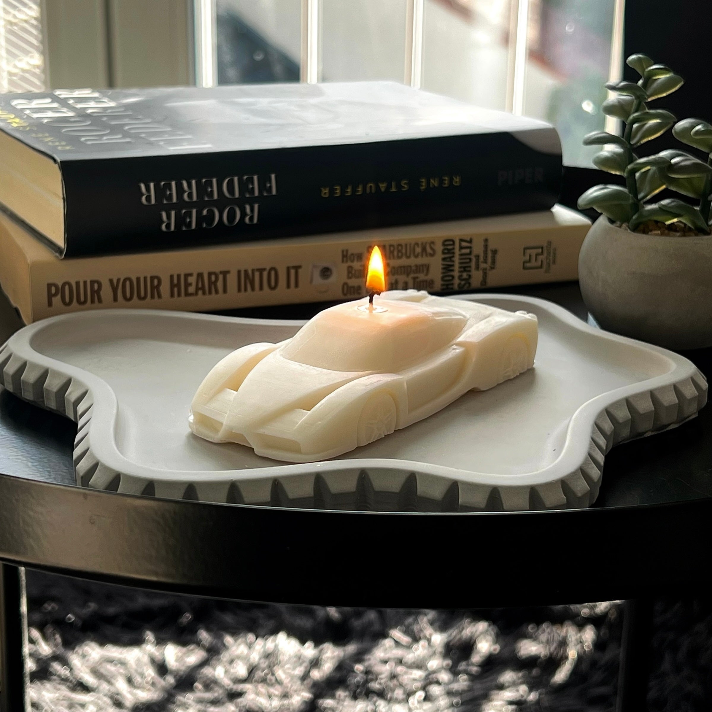 Enzo candle