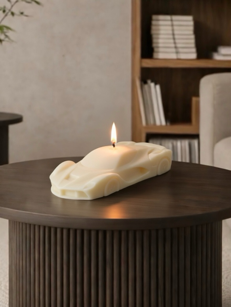 LaFerrari candle