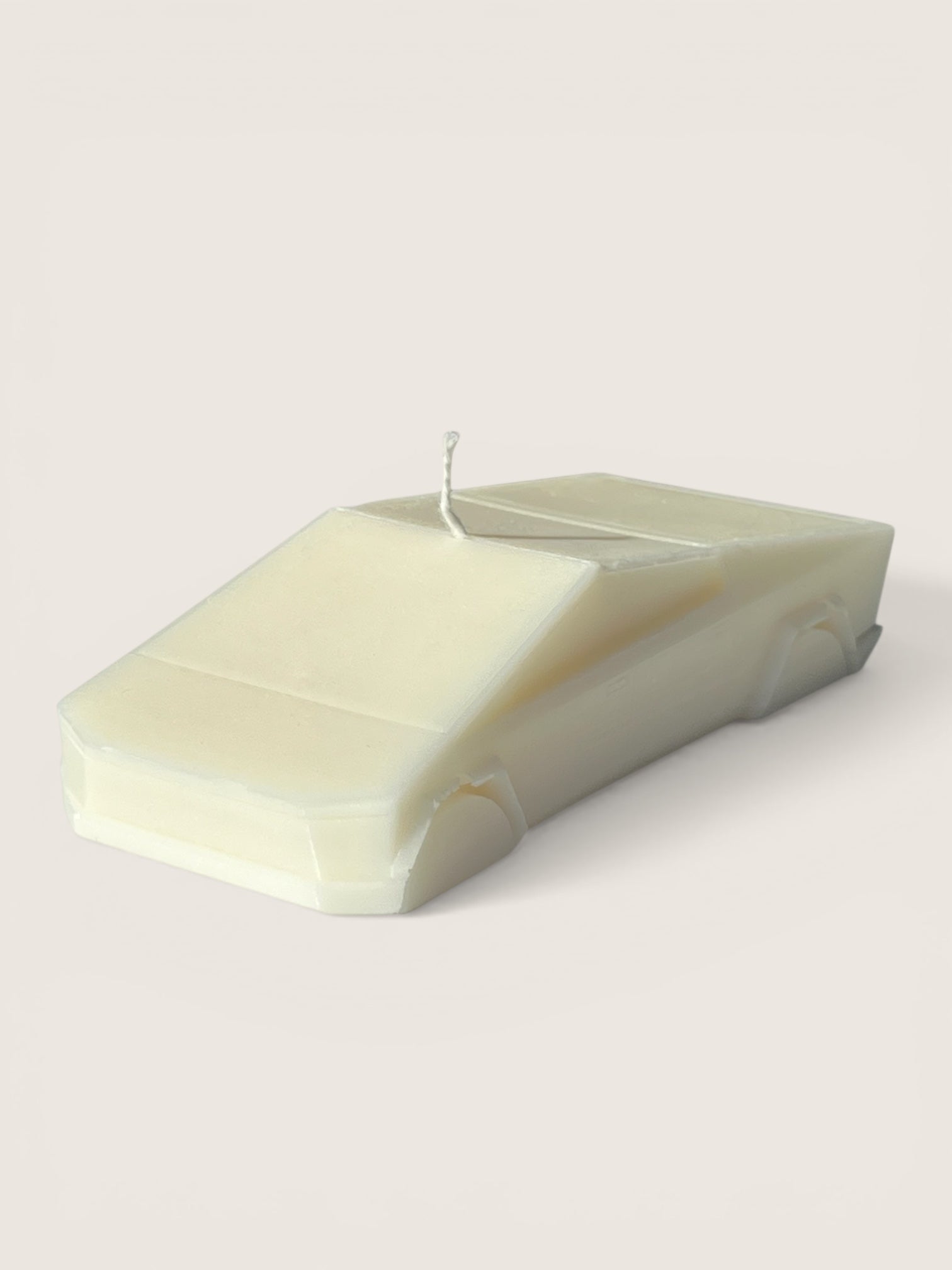 Cybertruck candle