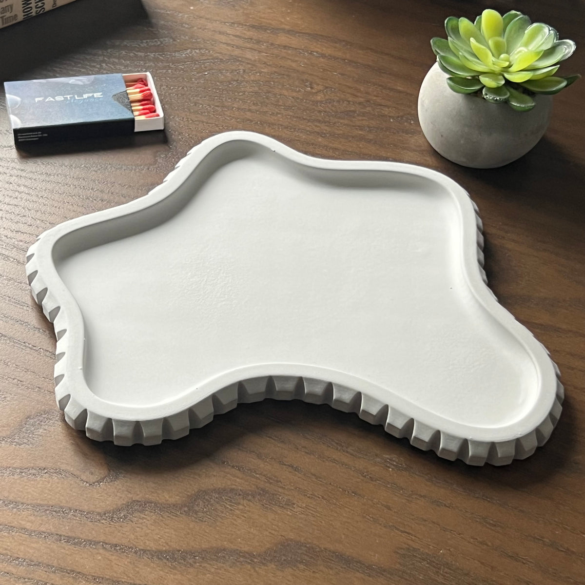 "Flat Tire" - Kerzen Tray
