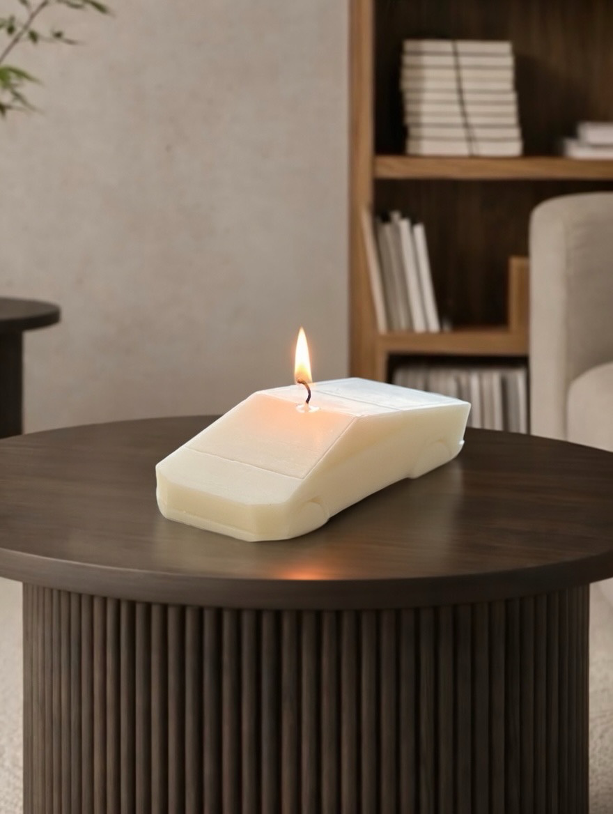 Cybertruck candle